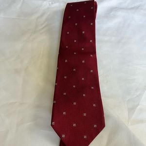 Red Silk Dress tie by Van Heusen.